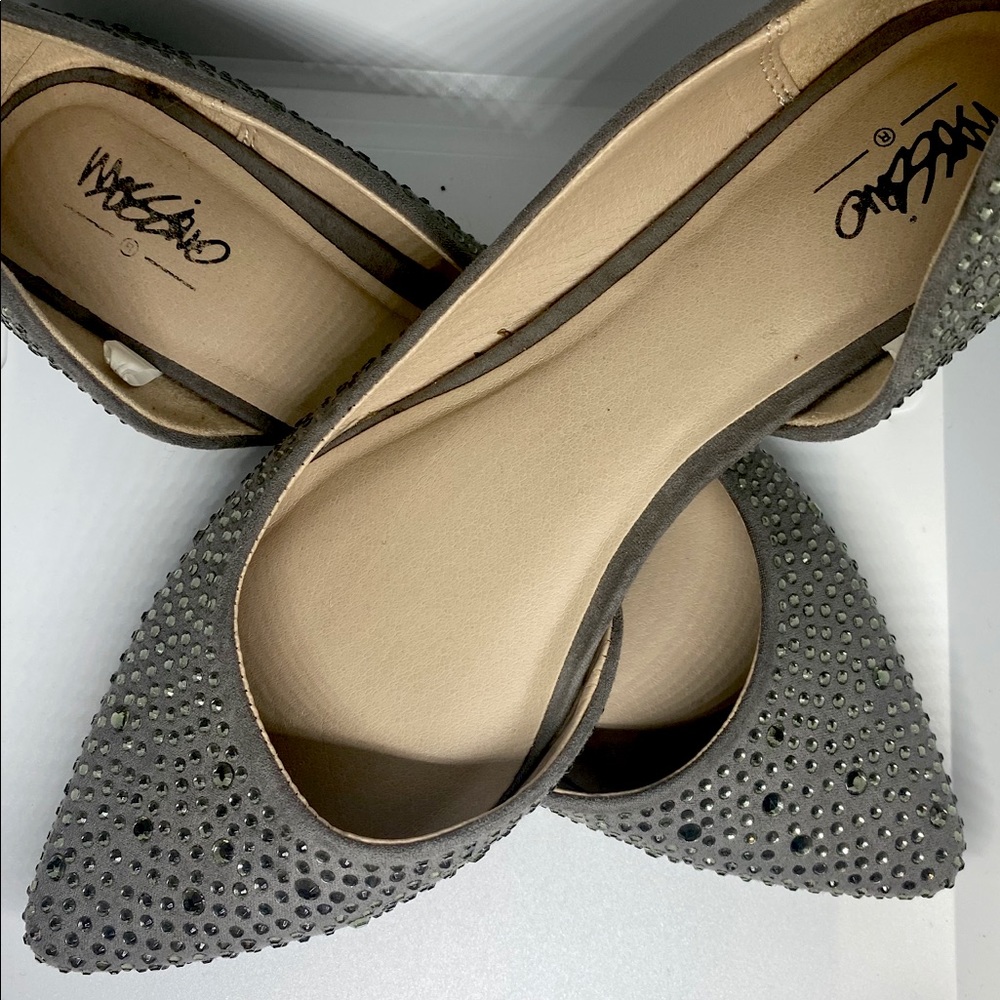 Pointy Flat Shoes - Sparkled Grey